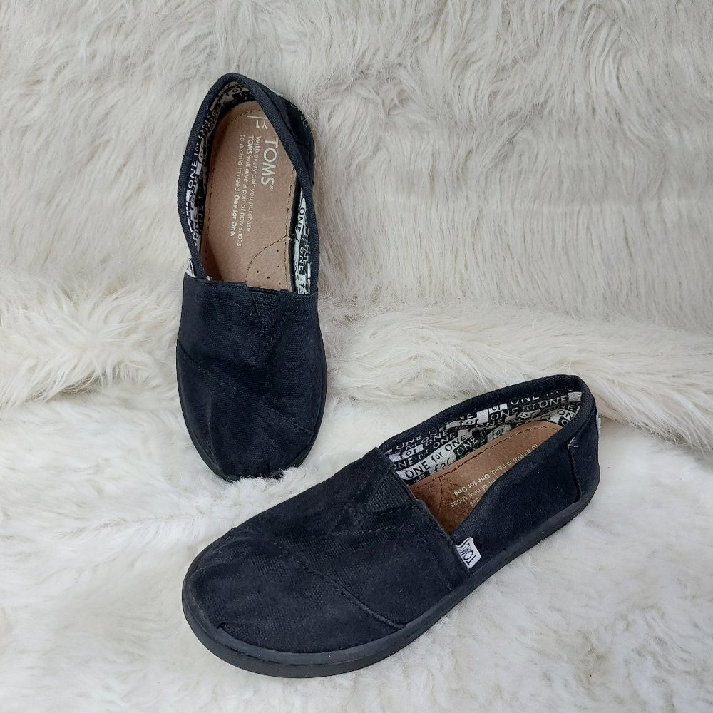 Toms Boy's Black Slip On Flat Casual Shoes US Youth 1